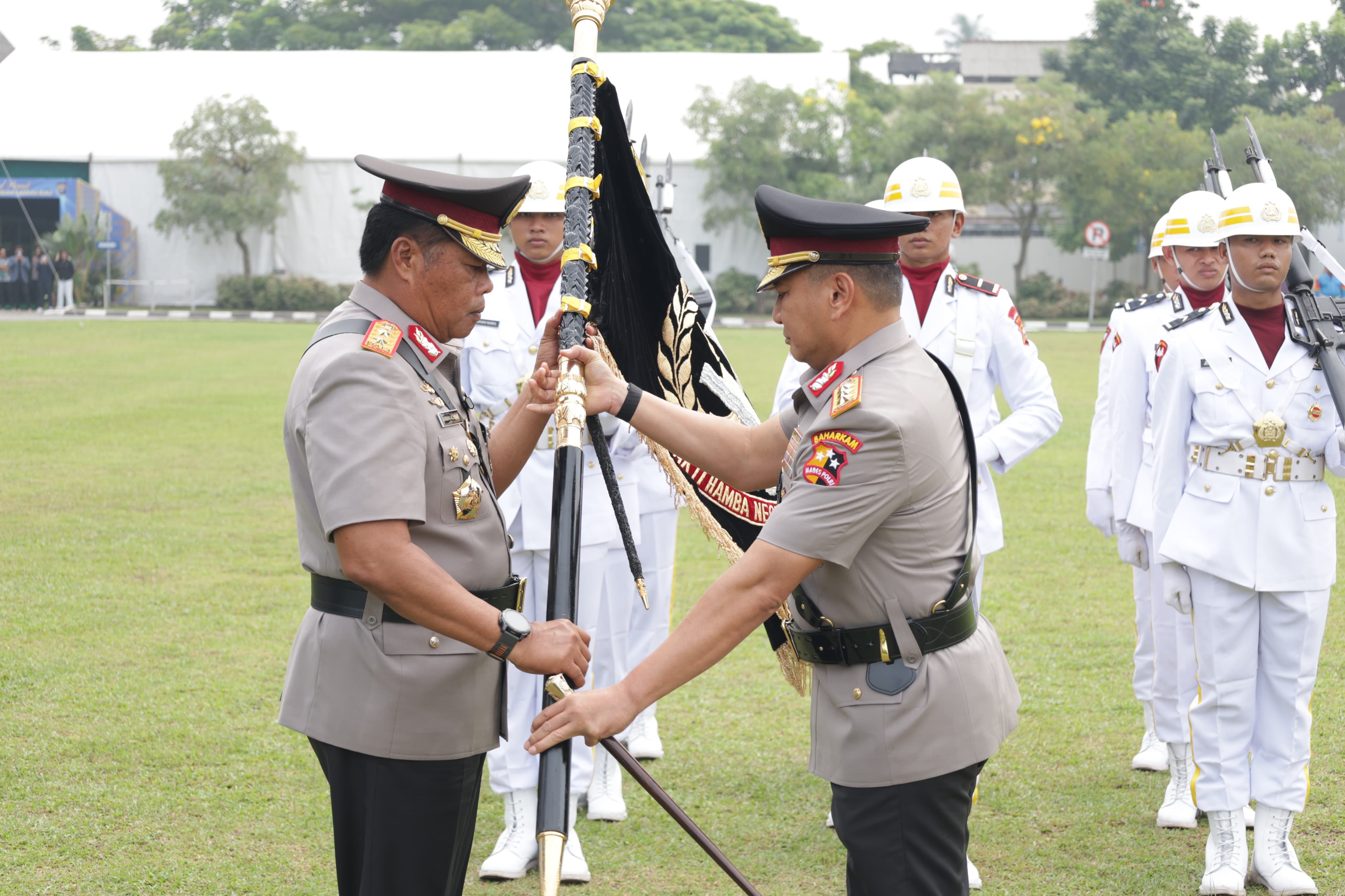 Tradisi Penghormatan Polri, Welcome and Farewell Parade Tandai Pergantian Kapolda Riau